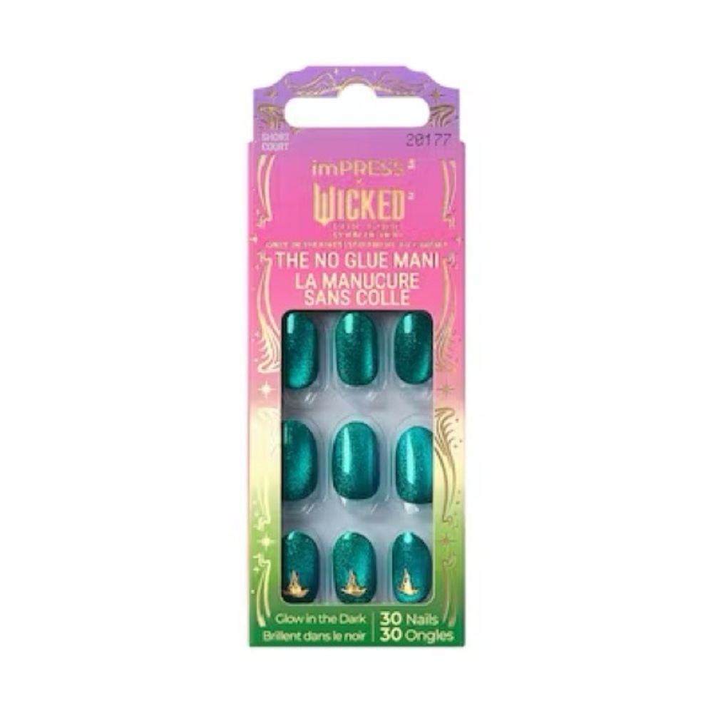 imPRESS Wicked Glow Press-On Nails - A Story of two Halves
